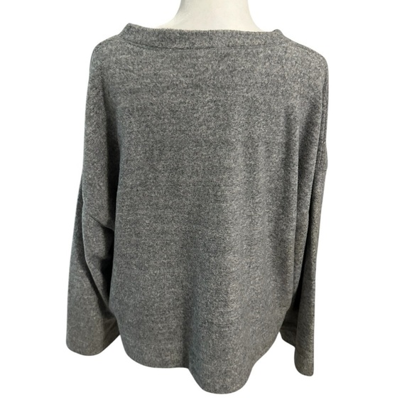 J Jill Oversized Cropped Fuzzy Cozy Sweater Gray Grey Size XLP Minimalist Soft - Picture 4 of 9